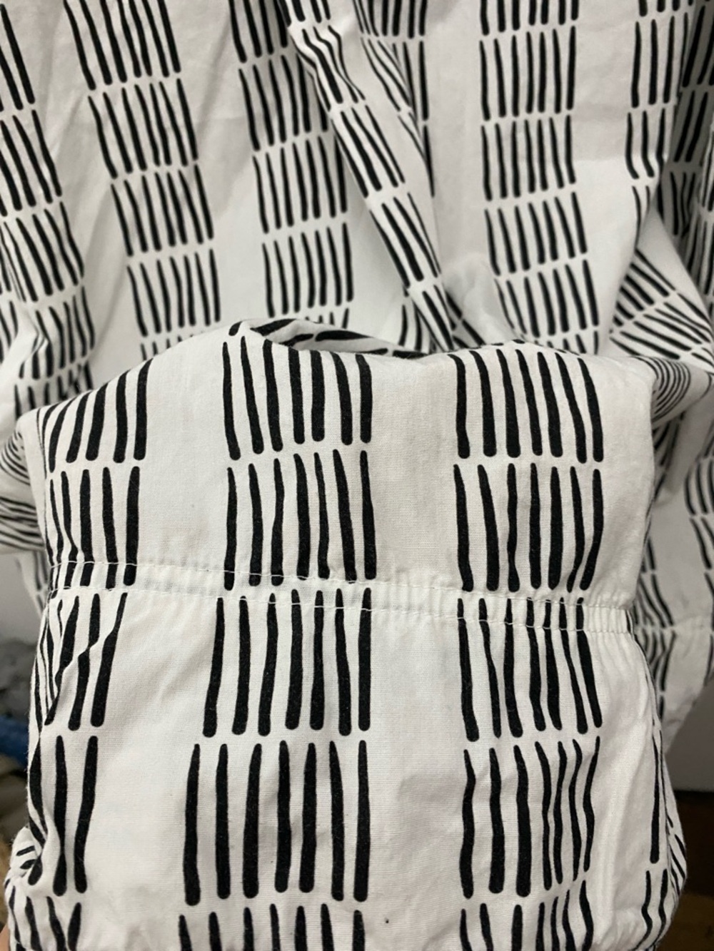 Anthropology Maeve Cotton Black and White Puff Sleeve Smocked Midi Dress - Picture 6 of 7